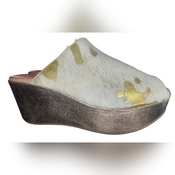 Chocolat Blu Viona Calf Hair Clog, Womens 7.5​ - Picture 3 of 12